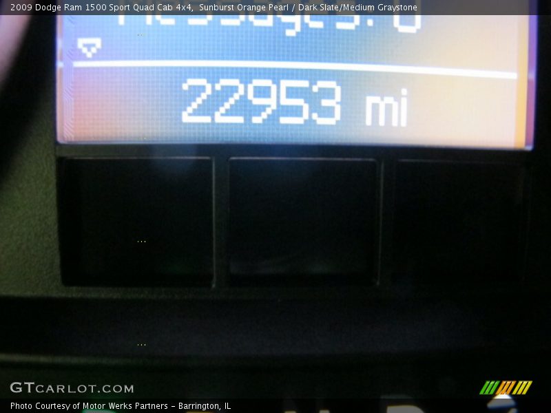 Sunburst Orange Pearl / Dark Slate/Medium Graystone 2009 Dodge Ram 1500 Sport Quad Cab 4x4