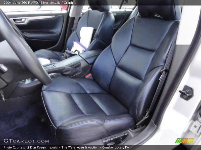 Front Seat of 2004 S60 R AWD