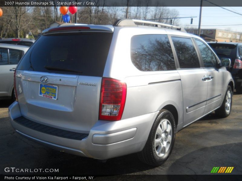 Stardust Silver / Gray 2007 Hyundai Entourage SE