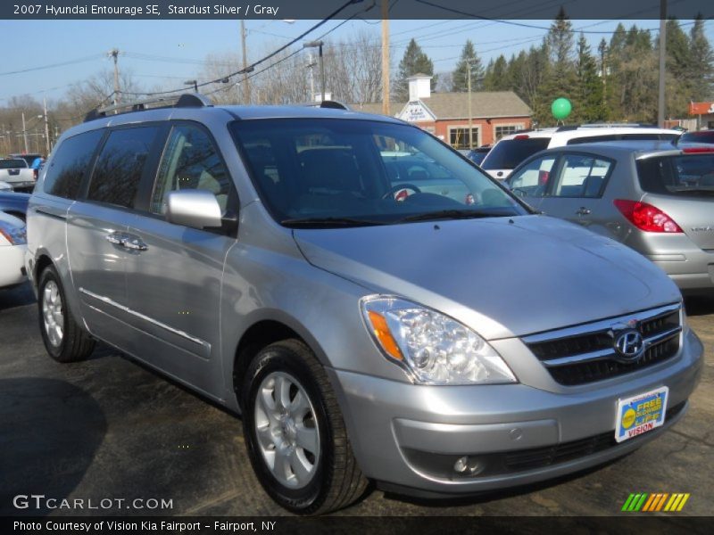 Stardust Silver / Gray 2007 Hyundai Entourage SE