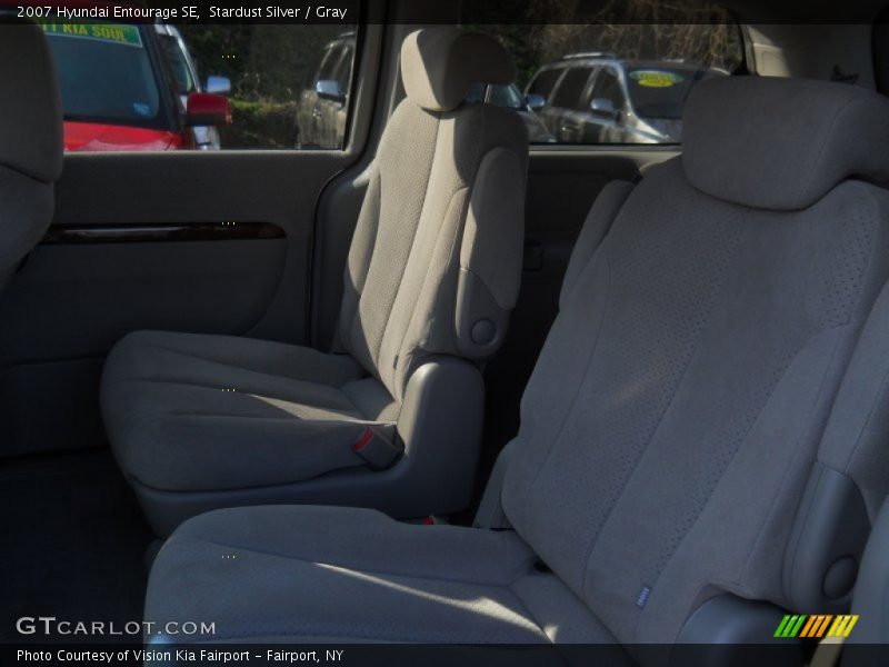 Stardust Silver / Gray 2007 Hyundai Entourage SE