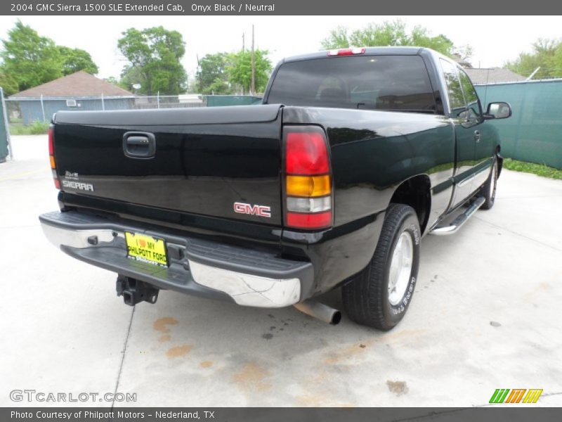 Onyx Black / Neutral 2004 GMC Sierra 1500 SLE Extended Cab