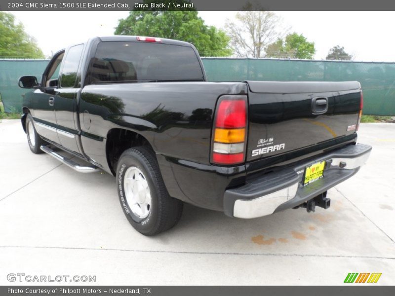 Onyx Black / Neutral 2004 GMC Sierra 1500 SLE Extended Cab