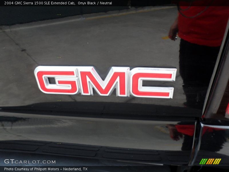 Onyx Black / Neutral 2004 GMC Sierra 1500 SLE Extended Cab