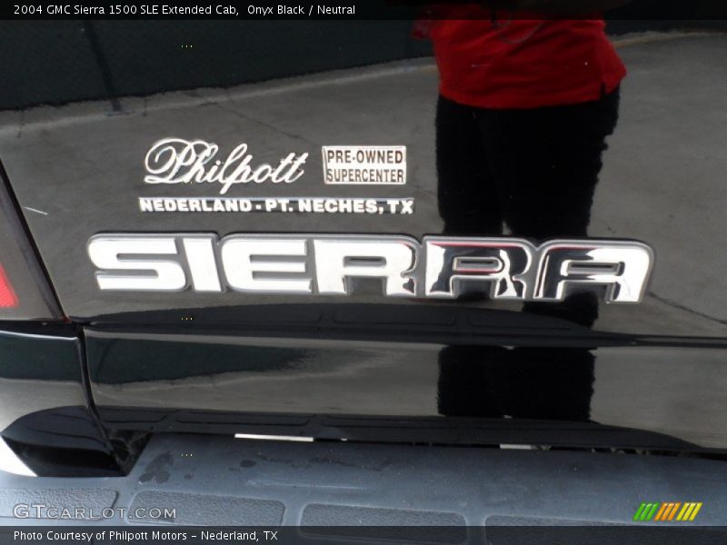 Onyx Black / Neutral 2004 GMC Sierra 1500 SLE Extended Cab