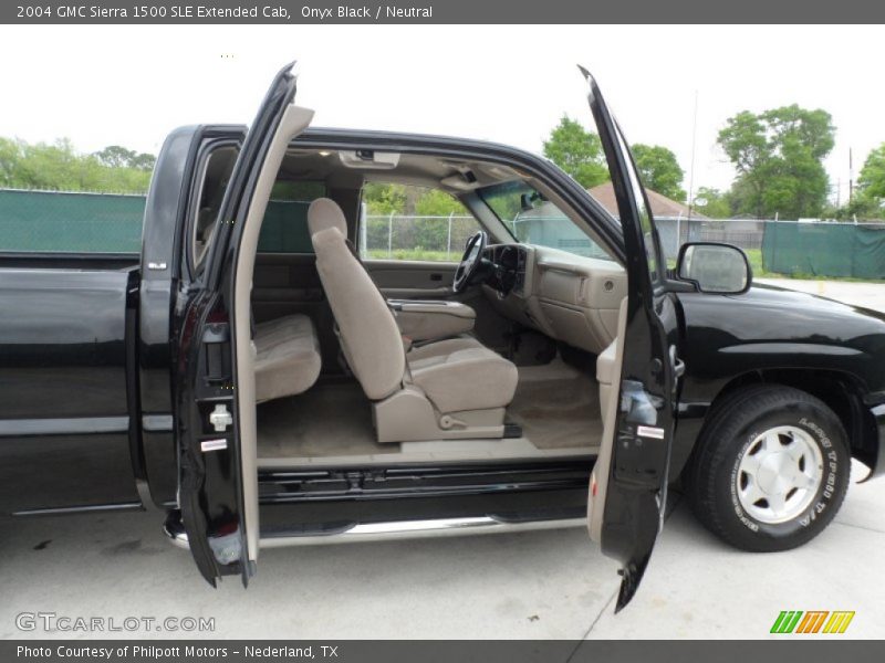 Onyx Black / Neutral 2004 GMC Sierra 1500 SLE Extended Cab