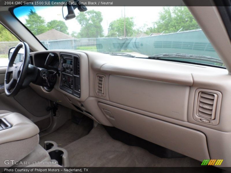 Onyx Black / Neutral 2004 GMC Sierra 1500 SLE Extended Cab