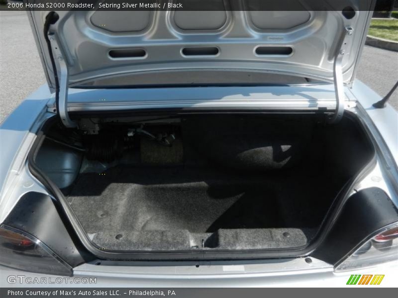 Sebring Silver Metallic / Black 2006 Honda S2000 Roadster