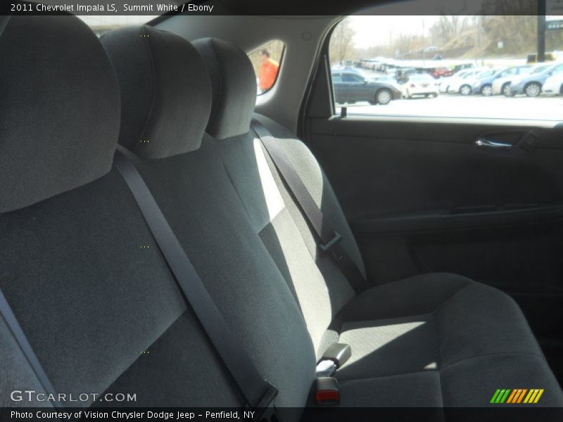 Summit White / Ebony 2011 Chevrolet Impala LS