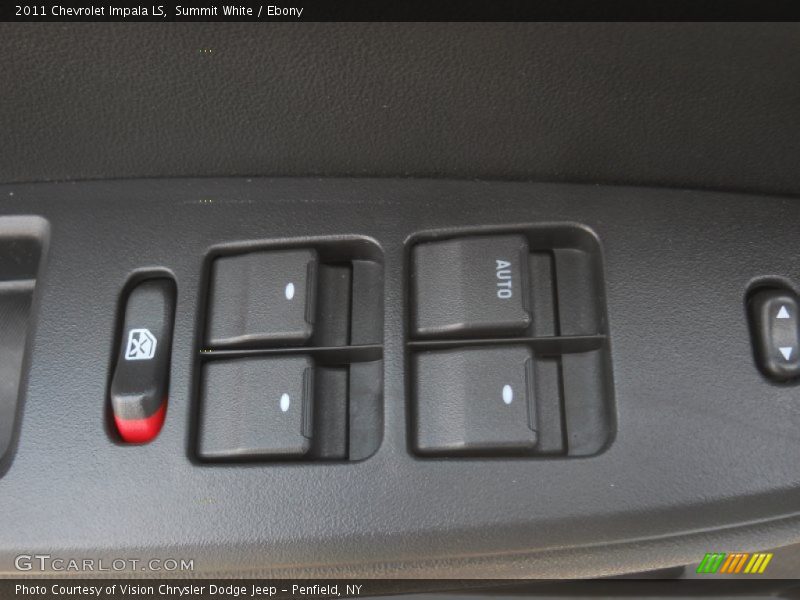 Summit White / Ebony 2011 Chevrolet Impala LS