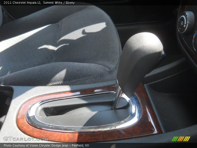 Summit White / Ebony 2011 Chevrolet Impala LS