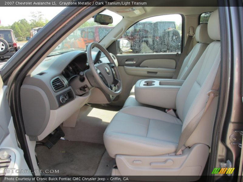 Graystone Metallic / Dark Titanium/Light Titanium 2007 Chevrolet Avalanche LS