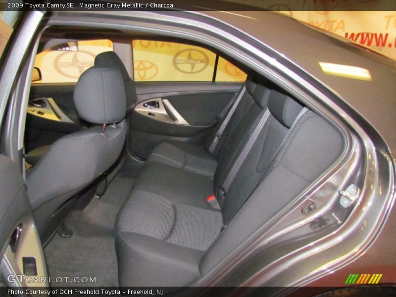 Magnetic Gray Metallic / Charcoal 2009 Toyota Camry SE