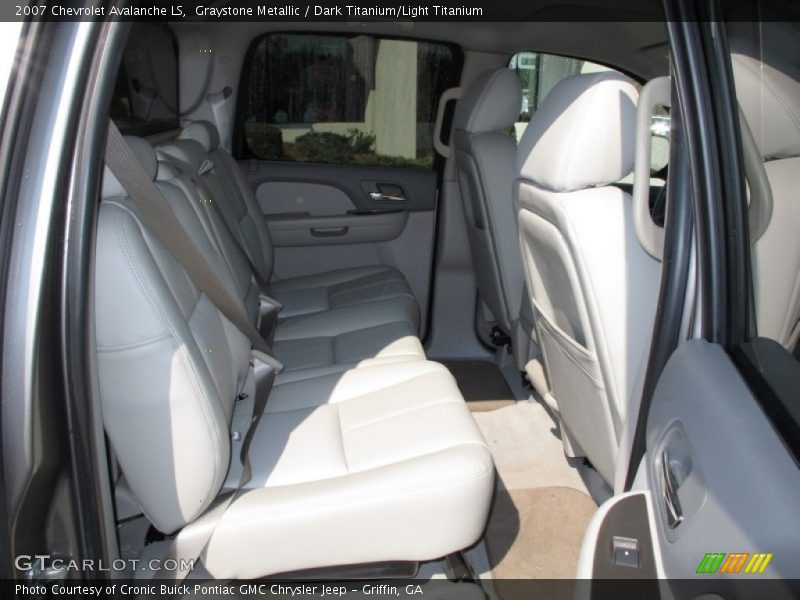 Graystone Metallic / Dark Titanium/Light Titanium 2007 Chevrolet Avalanche LS