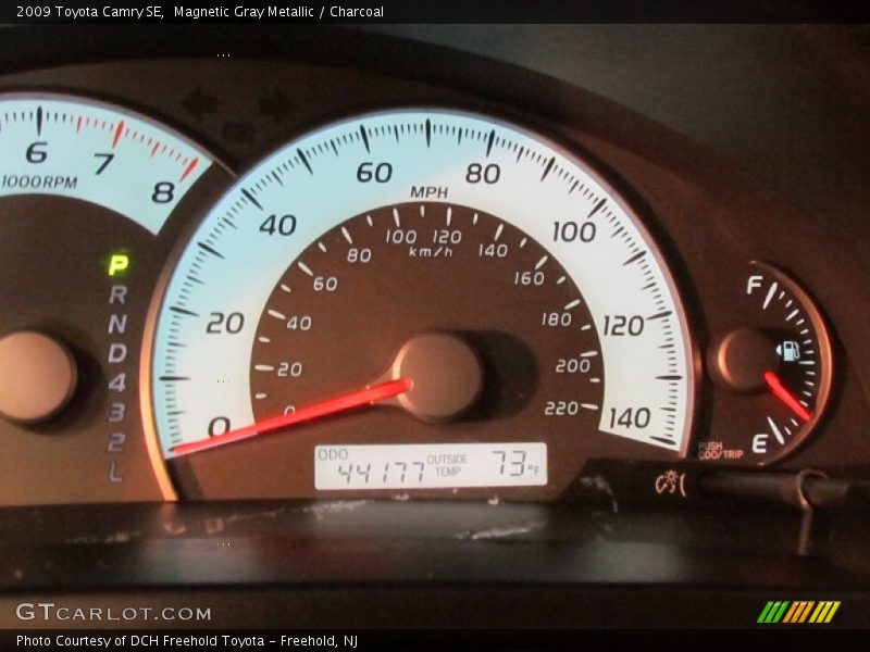 Magnetic Gray Metallic / Charcoal 2009 Toyota Camry SE