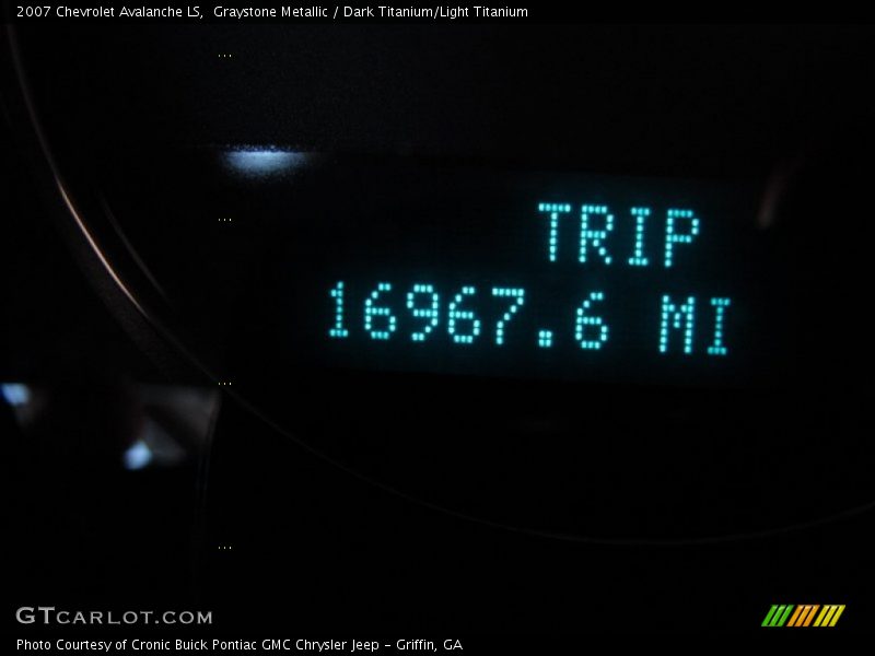 Graystone Metallic / Dark Titanium/Light Titanium 2007 Chevrolet Avalanche LS