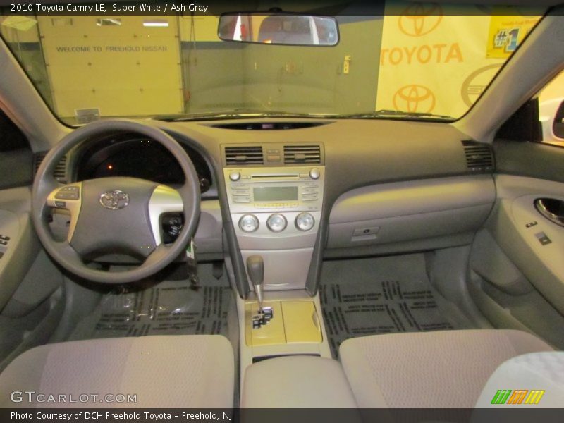 Super White / Ash Gray 2010 Toyota Camry LE