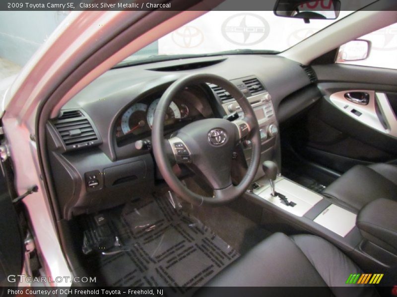 Classic Silver Metallic / Charcoal 2009 Toyota Camry SE