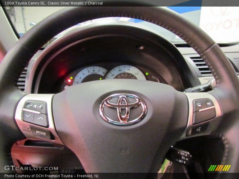 Classic Silver Metallic / Charcoal 2009 Toyota Camry SE