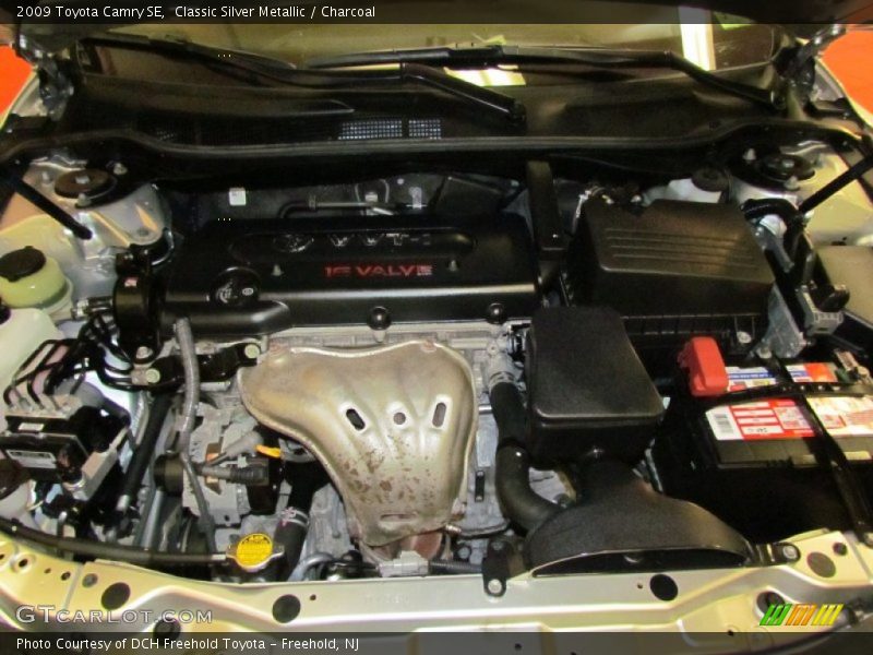 Classic Silver Metallic / Charcoal 2009 Toyota Camry SE