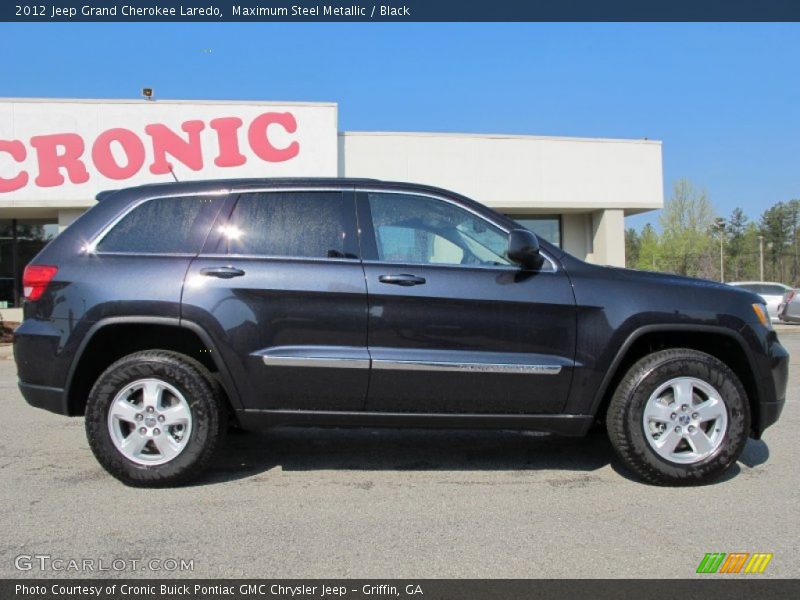 Maximum Steel Metallic / Black 2012 Jeep Grand Cherokee Laredo