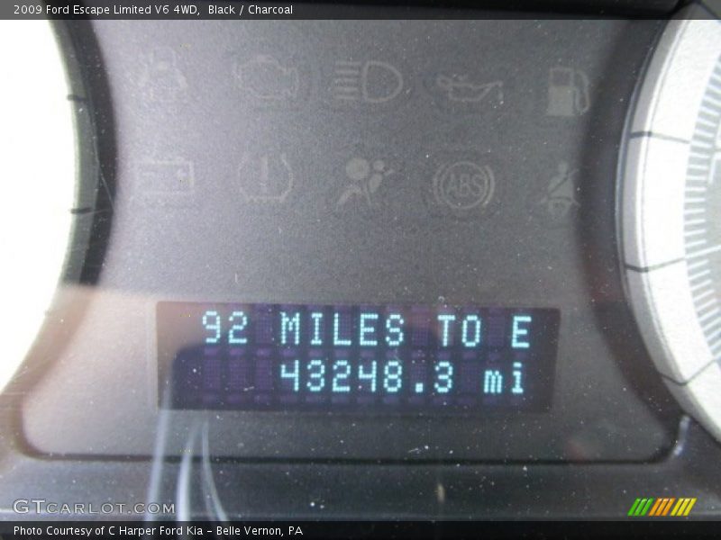 Black / Charcoal 2009 Ford Escape Limited V6 4WD
