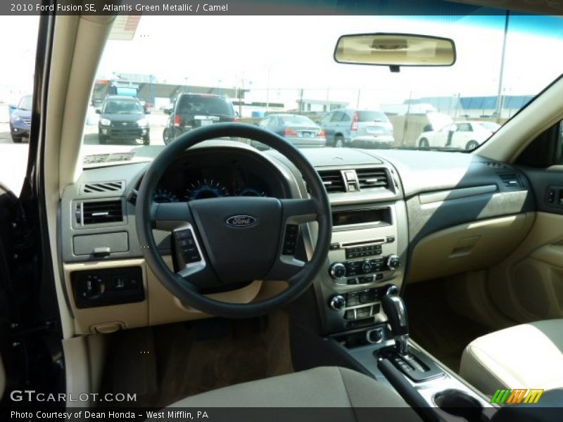 Atlantis Green Metallic / Camel 2010 Ford Fusion SE