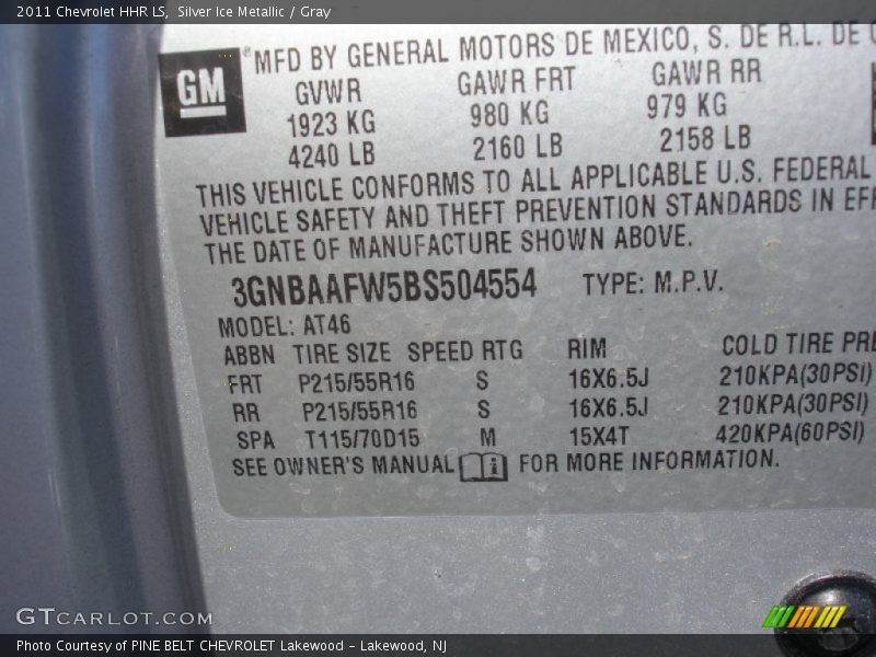 Silver Ice Metallic / Gray 2011 Chevrolet HHR LS