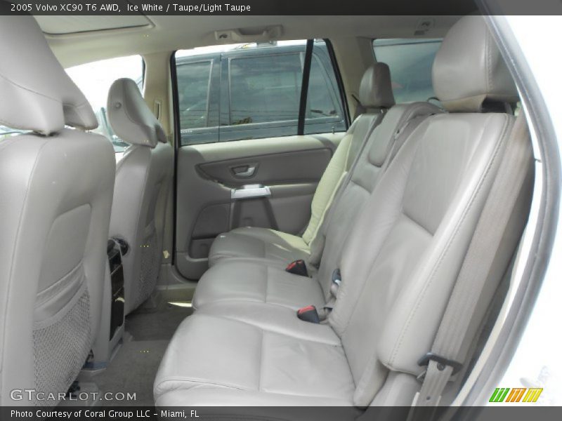 Ice White / Taupe/Light Taupe 2005 Volvo XC90 T6 AWD