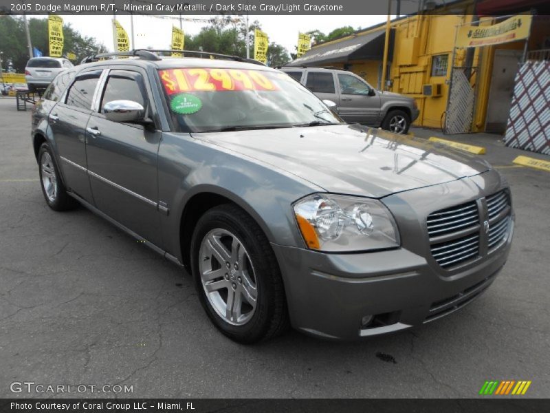 Mineral Gray Metallic / Dark Slate Gray/Light Graystone 2005 Dodge Magnum R/T