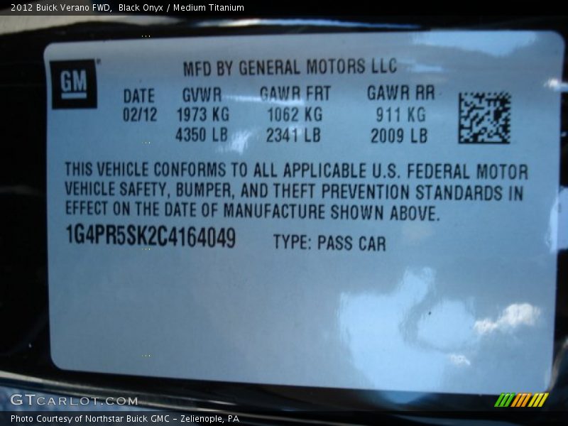 Black Onyx / Medium Titanium 2012 Buick Verano FWD