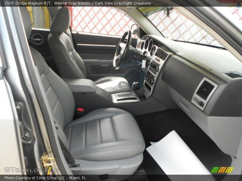 Mineral Gray Metallic / Dark Slate Gray/Light Graystone 2005 Dodge Magnum R/T