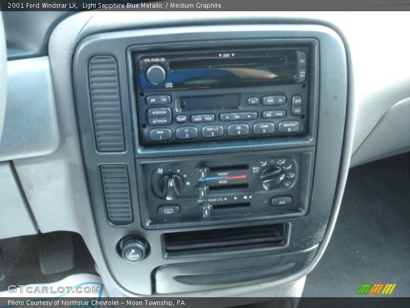 Light Sapphire Blue Metallic / Medium Graphite 2001 Ford Windstar LX