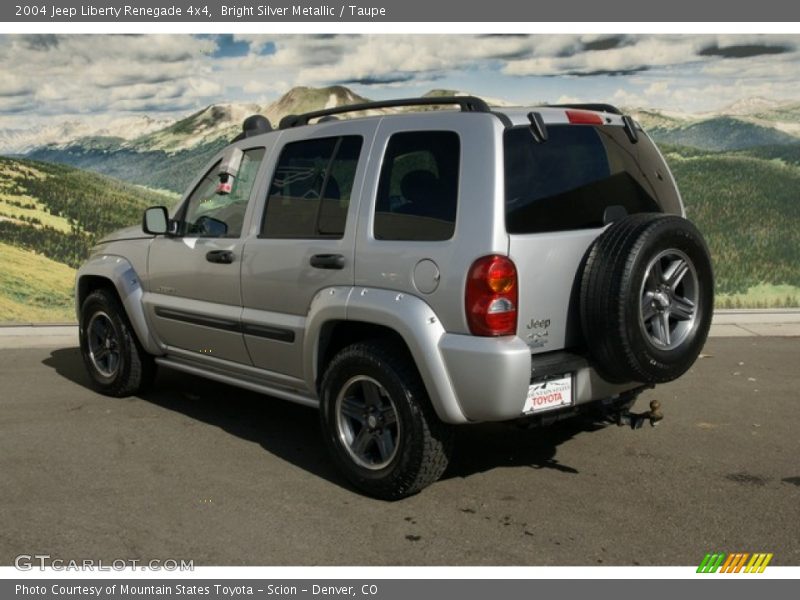 Bright Silver Metallic / Taupe 2004 Jeep Liberty Renegade 4x4