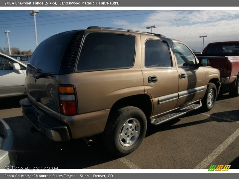 Sandalwood Metallic / Tan/Neutral 2004 Chevrolet Tahoe LS 4x4