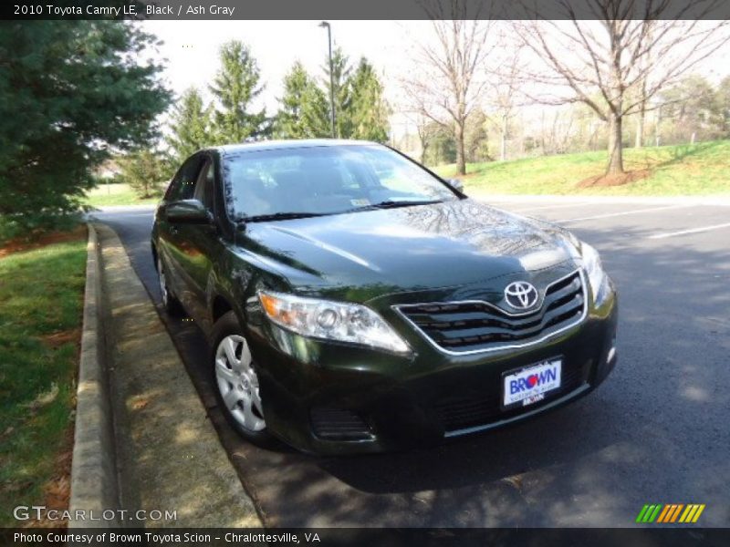Black / Ash Gray 2010 Toyota Camry LE