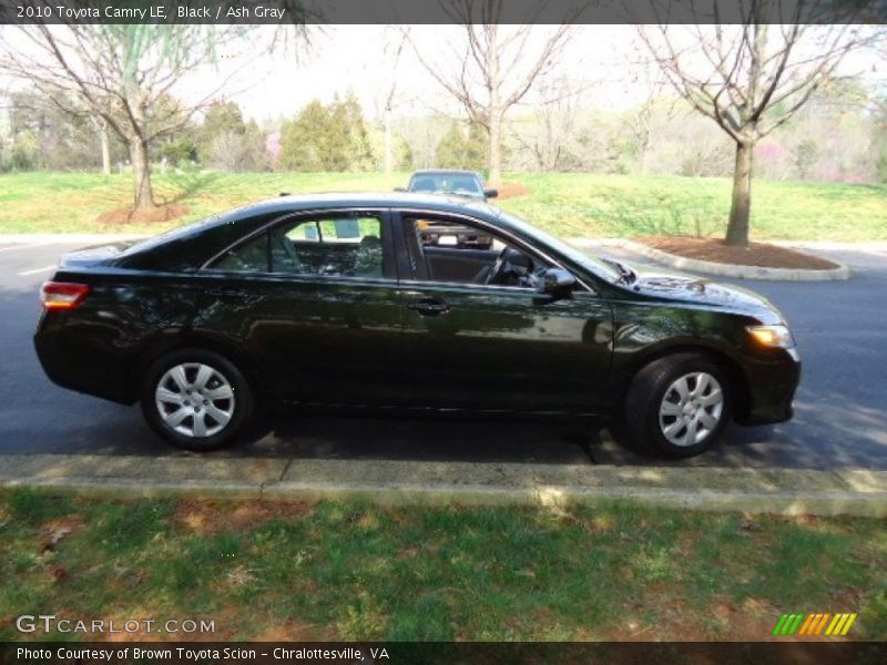 Black / Ash Gray 2010 Toyota Camry LE