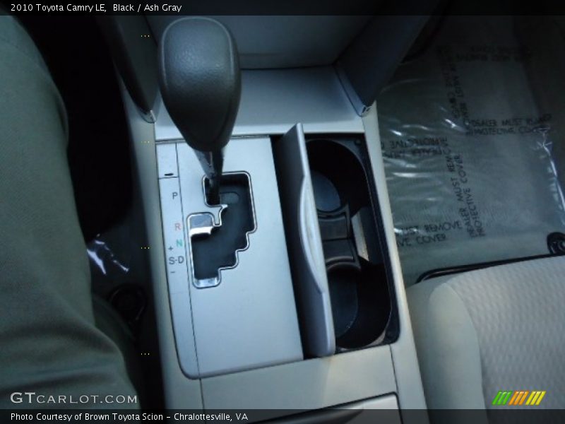 Black / Ash Gray 2010 Toyota Camry LE