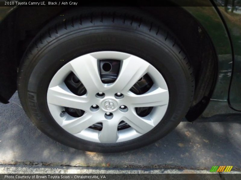 Black / Ash Gray 2010 Toyota Camry LE