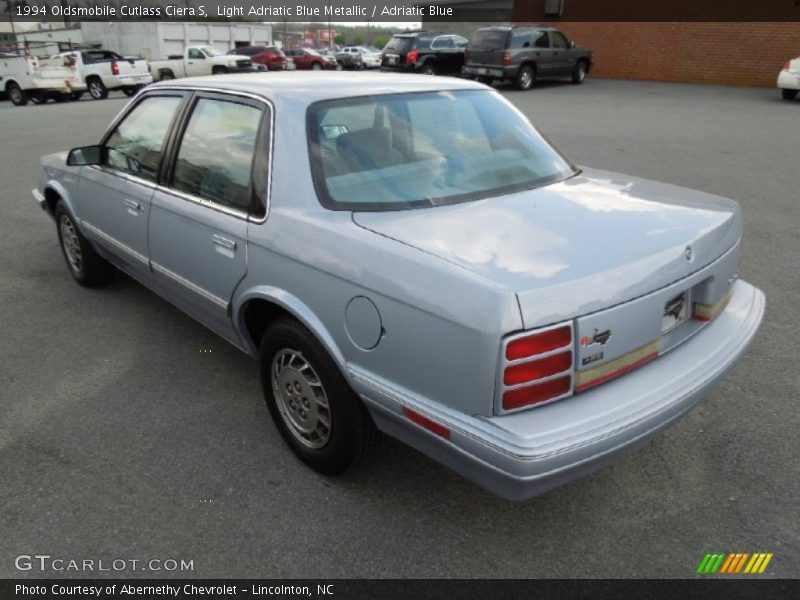 Light Adriatic Blue Metallic / Adriatic Blue 1994 Oldsmobile Cutlass Ciera S