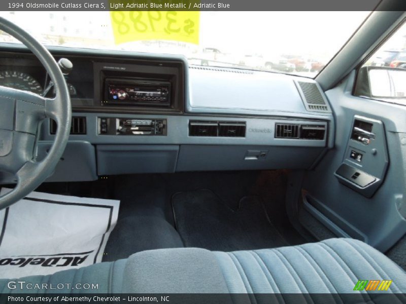 Light Adriatic Blue Metallic / Adriatic Blue 1994 Oldsmobile Cutlass Ciera S
