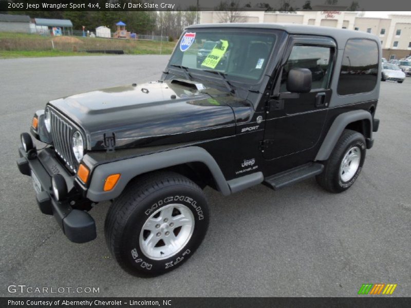 Front 3/4 View of 2005 Wrangler Sport 4x4