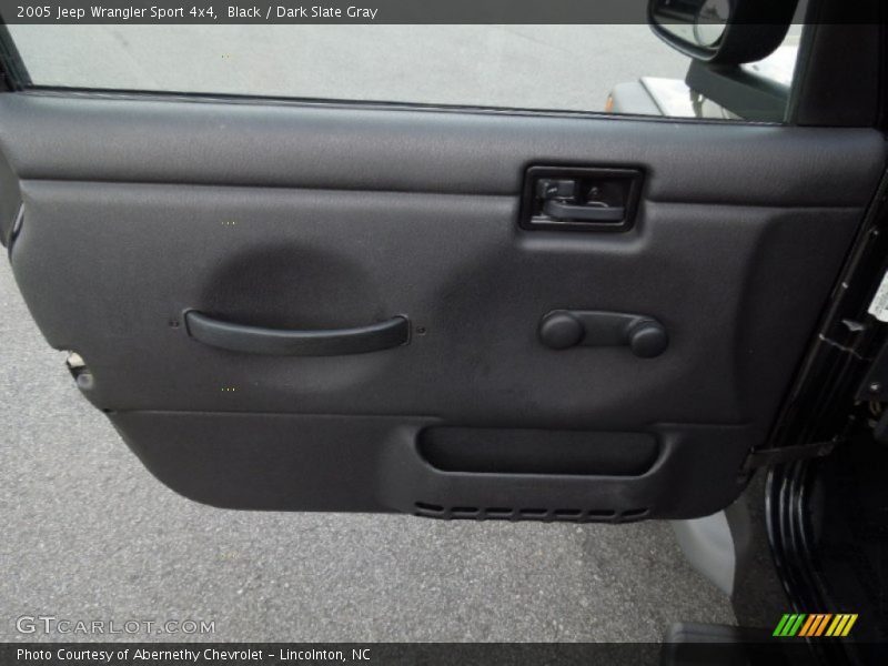 Black / Dark Slate Gray 2005 Jeep Wrangler Sport 4x4