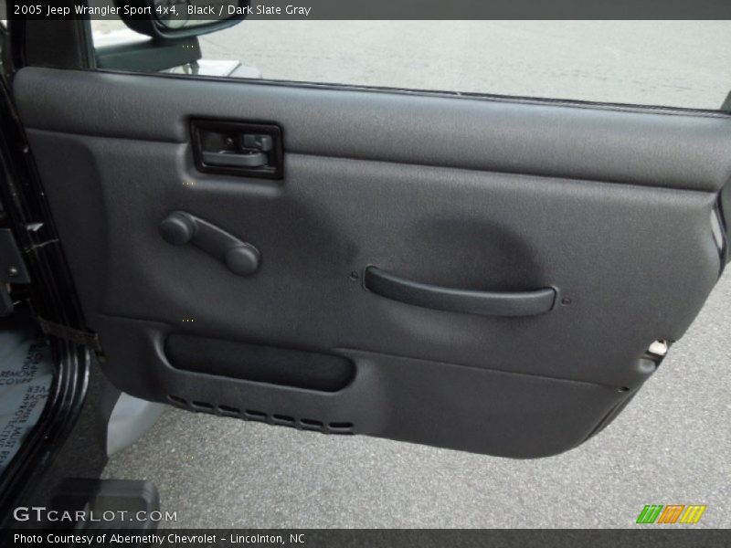 Black / Dark Slate Gray 2005 Jeep Wrangler Sport 4x4