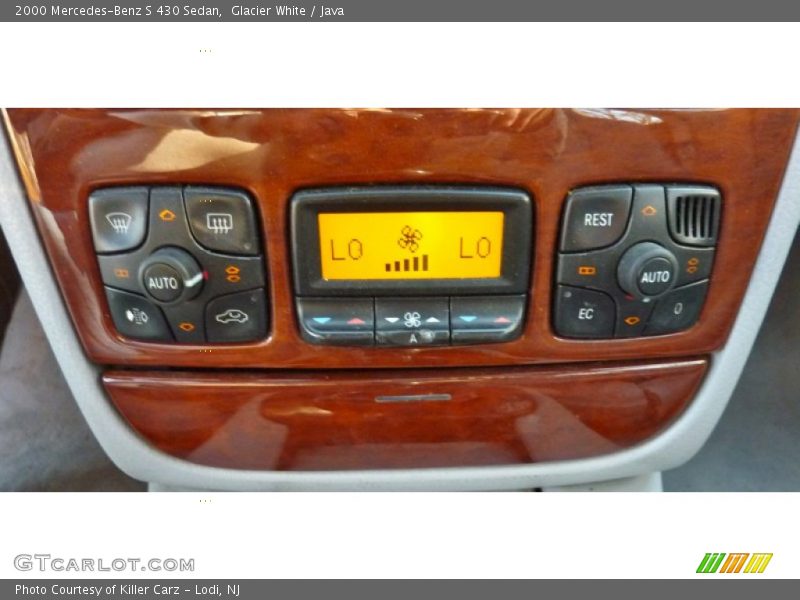 Glacier White / Java 2000 Mercedes-Benz S 430 Sedan