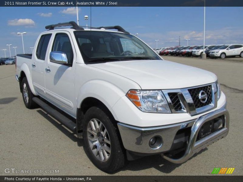 Avalanche White / Steel 2011 Nissan Frontier SL Crew Cab 4x4