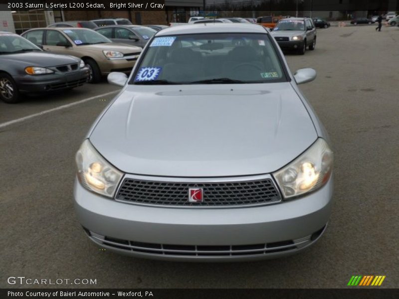 Bright Silver / Gray 2003 Saturn L Series L200 Sedan
