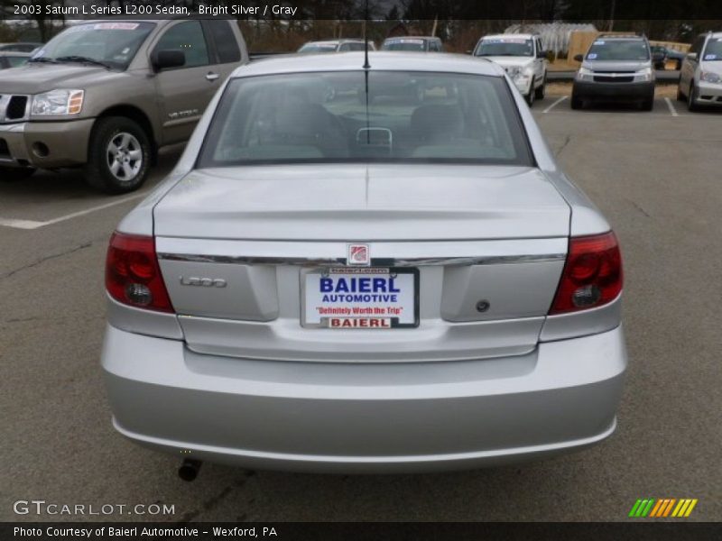 Bright Silver / Gray 2003 Saturn L Series L200 Sedan