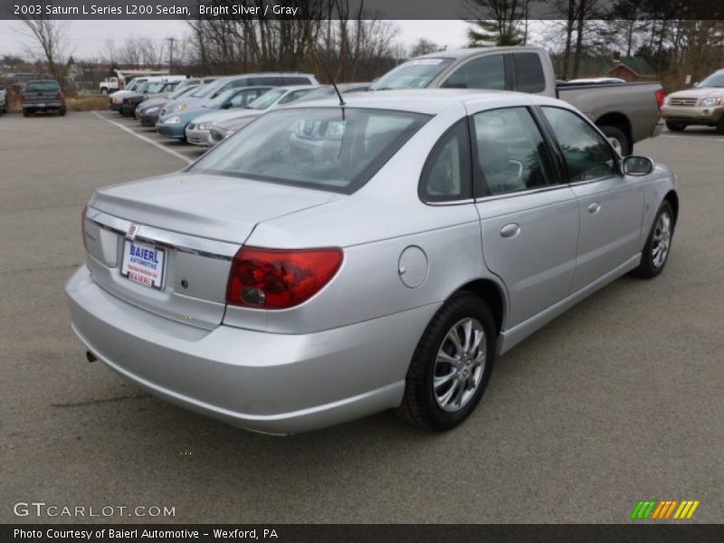 Bright Silver / Gray 2003 Saturn L Series L200 Sedan