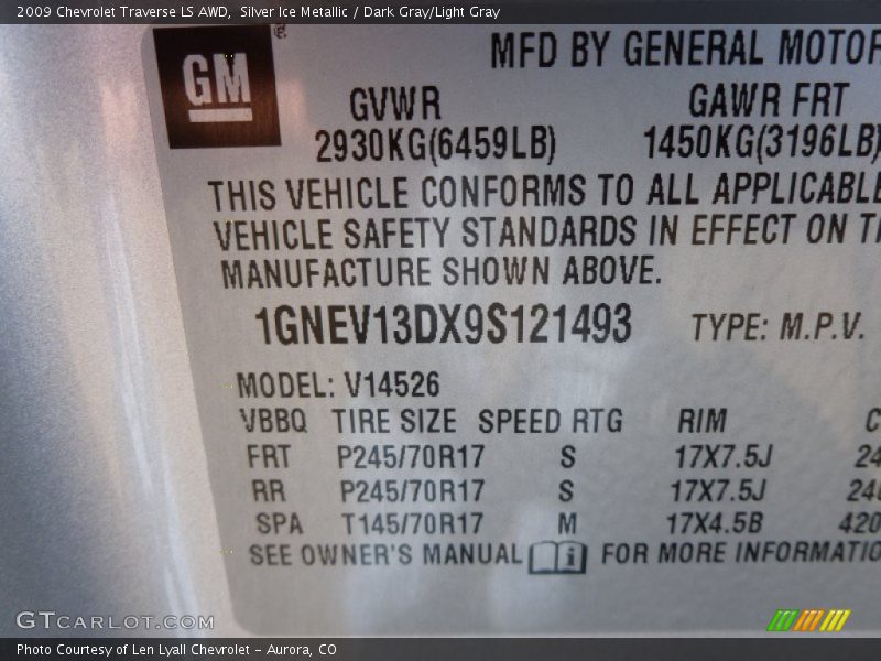 Silver Ice Metallic / Dark Gray/Light Gray 2009 Chevrolet Traverse LS AWD
